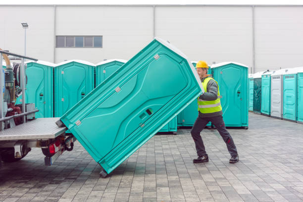 Best Portable restroom trailer rental  in Palm Beach, FL